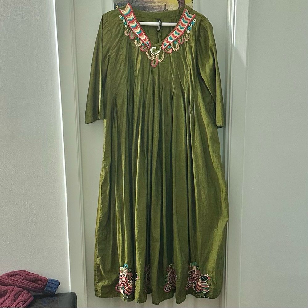 GENERATION Pakistani Maxi Dress Embroidered Peacocks Olive Green/Multi Size L